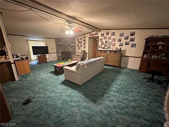 5th image of 5155 University Dr