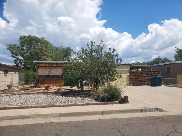 2734 Madison St NE, Albuquerque, NM 87110