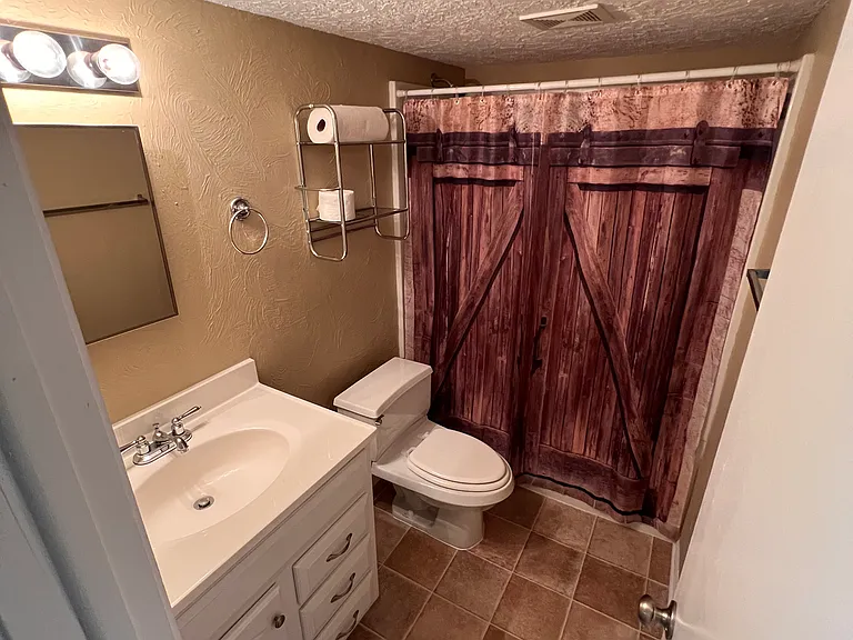 1274 Osage Beach Rd #B — Photo 4