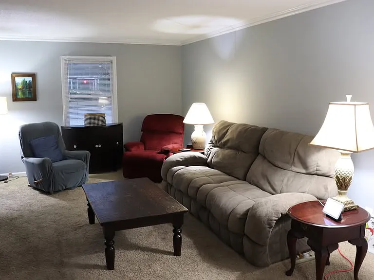703 Milton Ave #703 — Photo 7