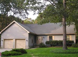 509 Forrest Brook Dr, Galloway, NJ