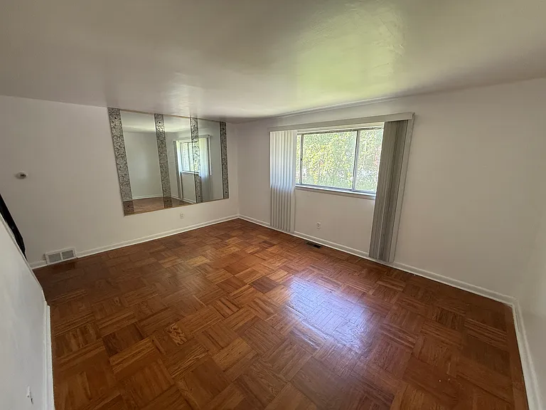 1538 Forrester Ave — Photo 21