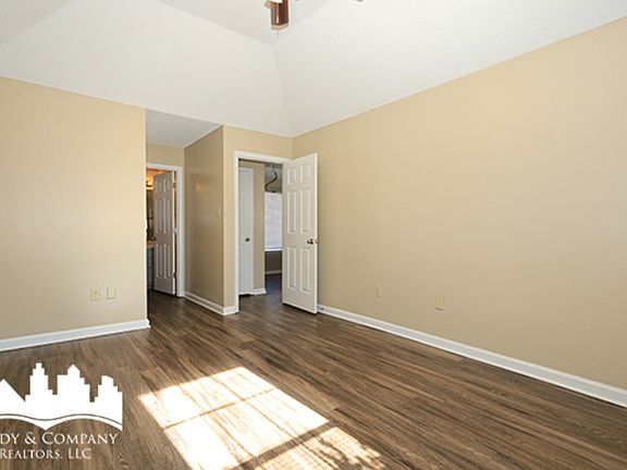 4th image of 7088 Amberly Way Dr