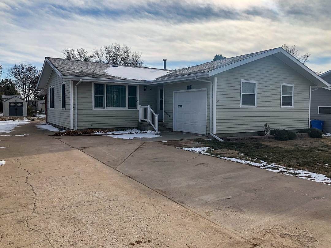 105 West Ave, Republican City, NE 68971 Zillow