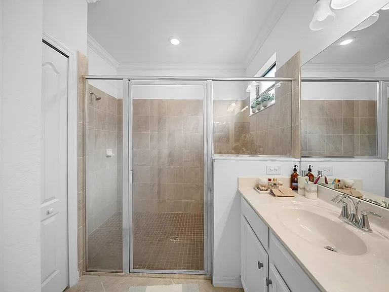 3406 Murcia Ct — Photo 21