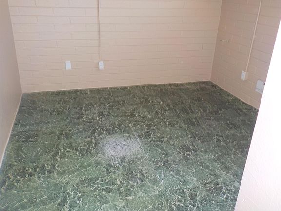 4th image of 2411 S 6th Ave APT 6