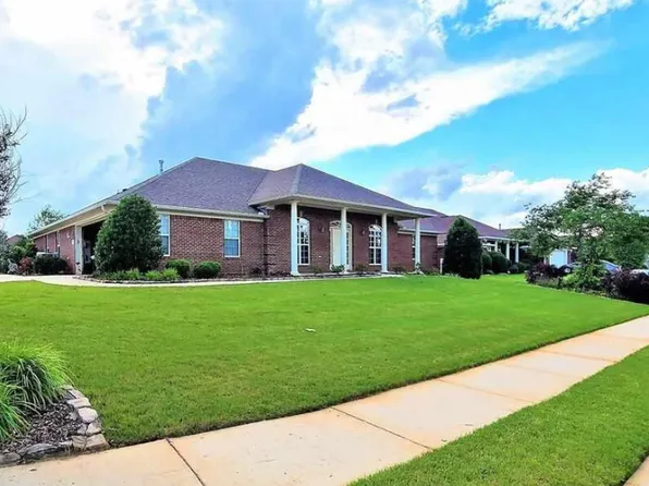 110 Beerli Dr, Madison, AL 35756