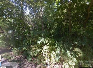 38185 N 3rd Ave, Spring Grove, IL 60081