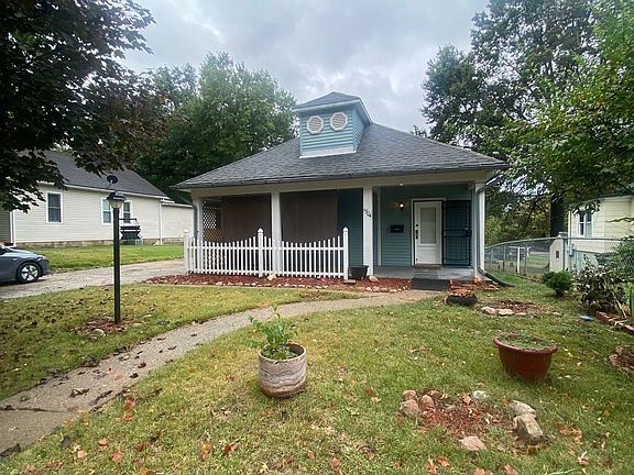 2nd image of 1504 Columbia Ave
