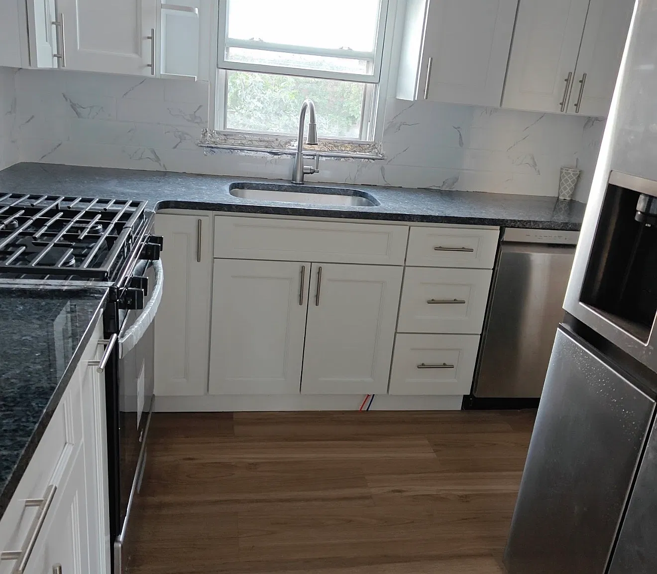 Eleven College Point Blvd, College Point — Photo 3