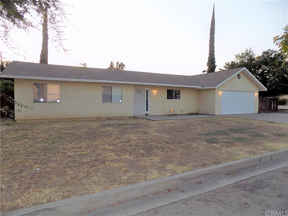 3rd image of 1161 E Lynwood Dr