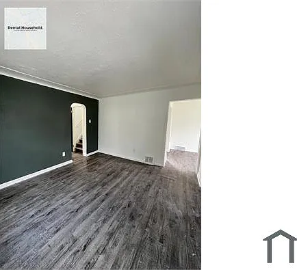 14656 Roselawn St — Photo 5