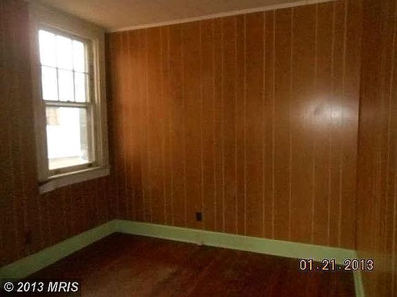 Upstairs - Bedroom #2