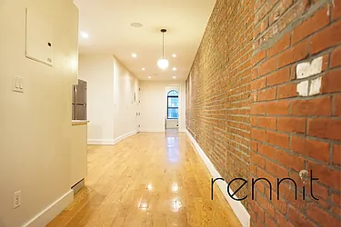 Rented by Rennit Inc.