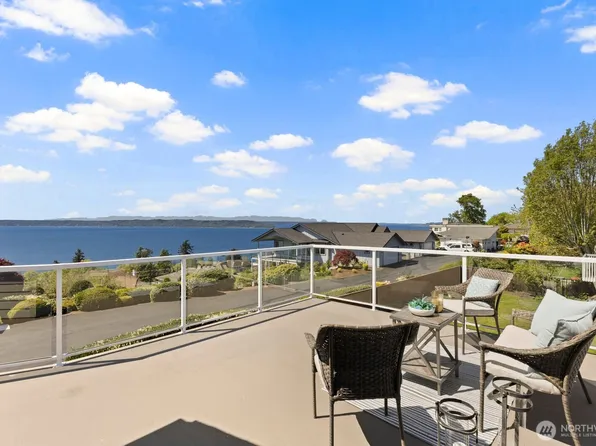 27525 12th Place S, Des Moines, WA 98198