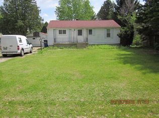 7341 Lawrence St, Grand Blanc, MI 48439