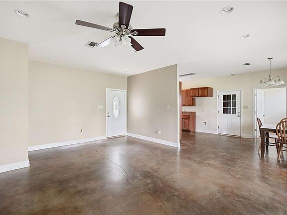 3rd image of 40285 Saucier Rd