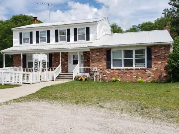 380 Bissonette Rd, Oscoda, MI 48750