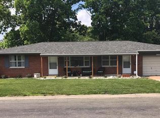 729 W Van Buren St, Millstadt, IL