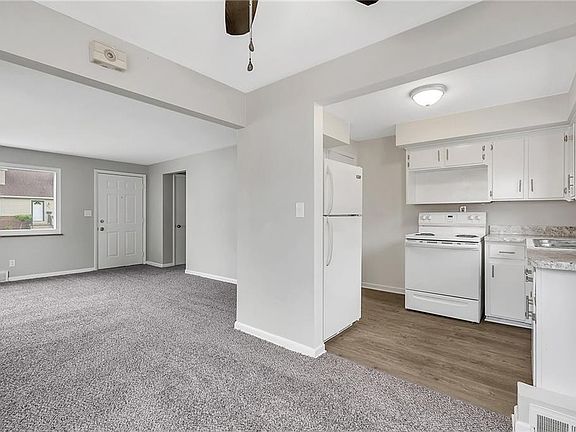 4th image of 839 Davis Ave