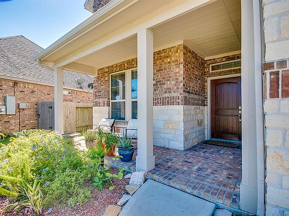 4th image of 4859 Piares Ln