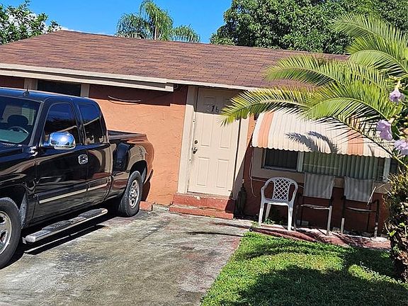 2nd image of 216 NW 7th Court