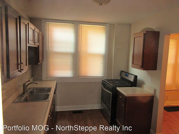 5th image of 1878 N 4th St #3749201