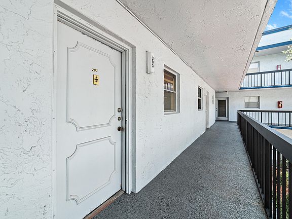 2nd image of 3170 Holiday Springs Boulevard #6-203