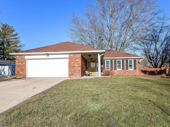 240 Reynolds Dr, Lebanon, IN 46052