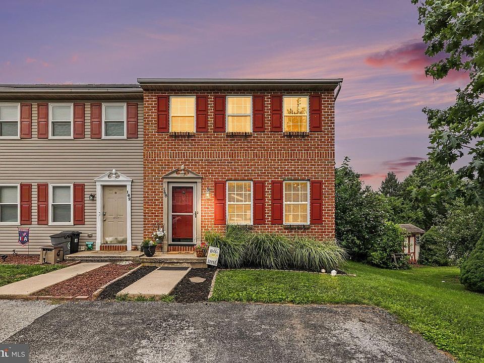 1st image of 168 Foxchase Dr