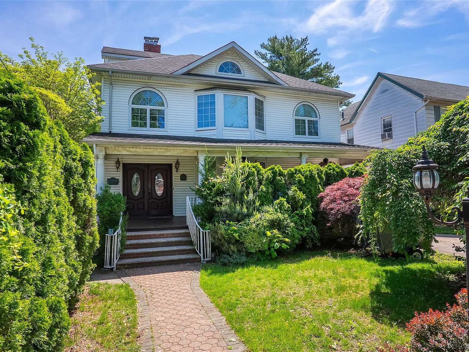 3225 155th Street, Flushing, NY 11354 | Zillow