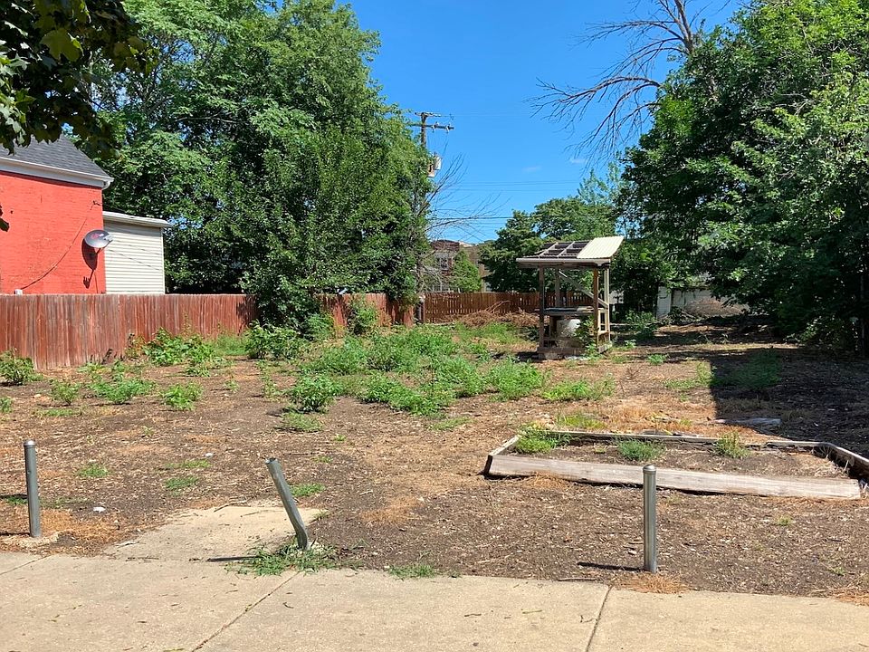 1st image of 741 N Monticello Ave