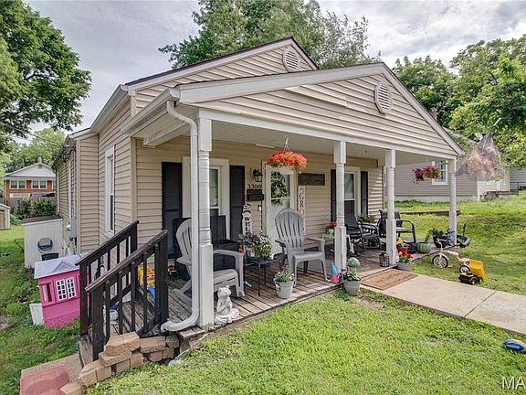 3rd image of 3308 Fernwood Ave