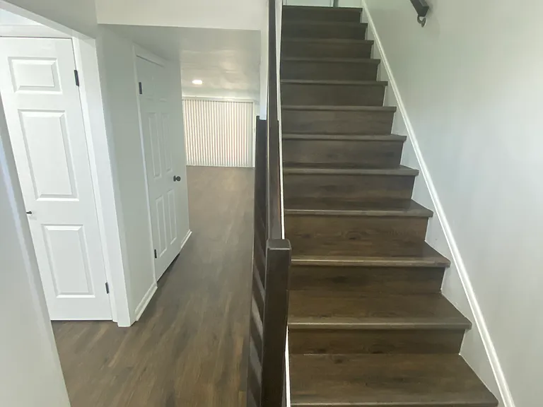 2225 Mulberry Ct — Photo 2