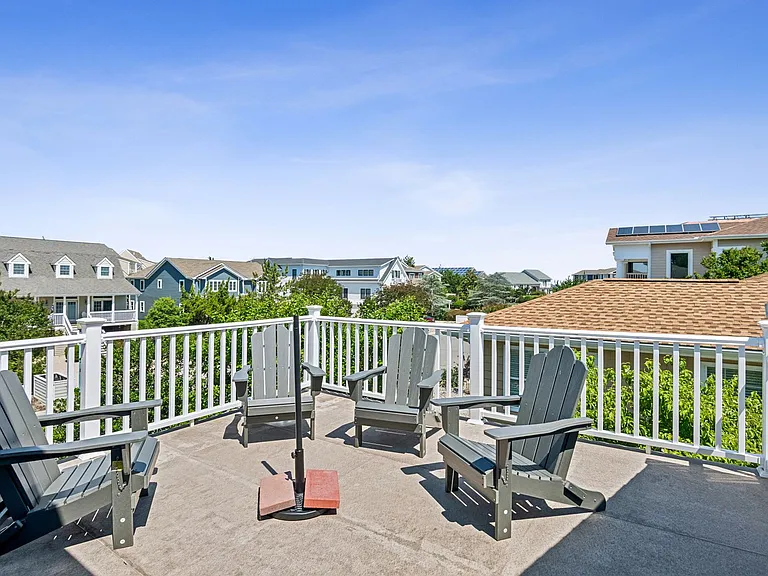 101 W Cape Shores Dr — Photo 40