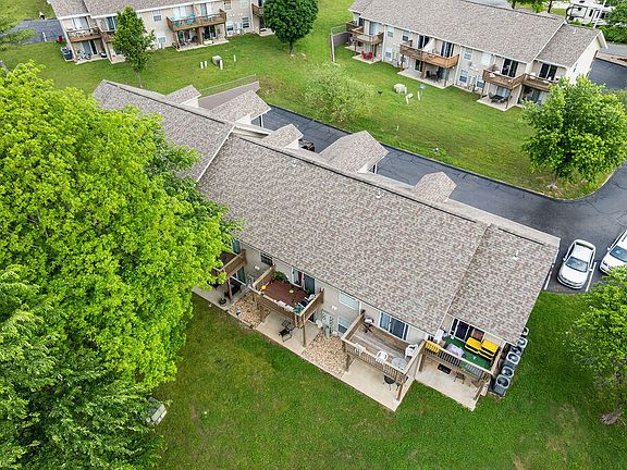 3rd image of 30 Fall Creek Drive #7 BLDG 30
