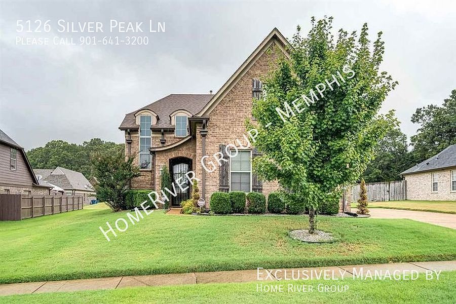 2nd image of 5126 Silver Peak Ln
