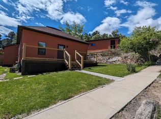 11 W High St, Lead, SD 57754