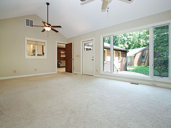 4th image of 83 Nicewood Dr