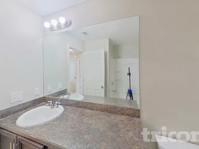10710 Southern Forest Dr — Photo 14