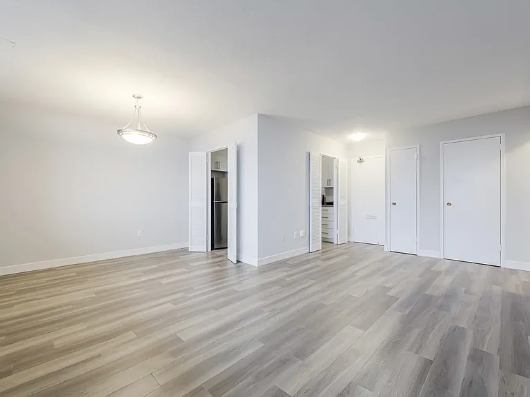 15 Tangreen Ct — Photo 11