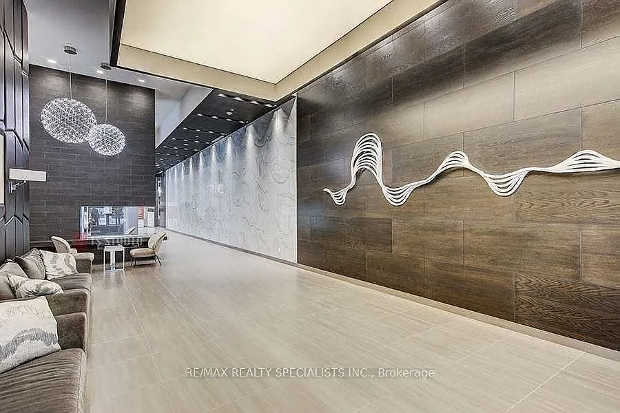 1 bed, $2,450 — Photo 4