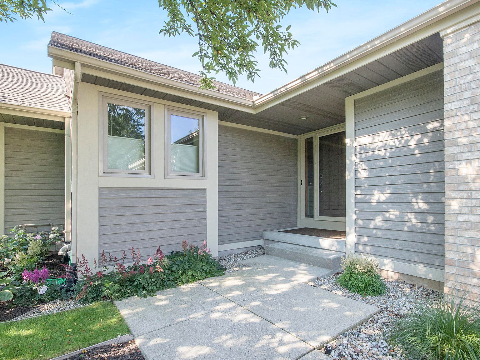 2461 Railside Cir SW, Byron Center, MI 49315 Zillow