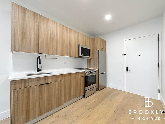 5th image of 488 Marcus Garvey Blvd #1B