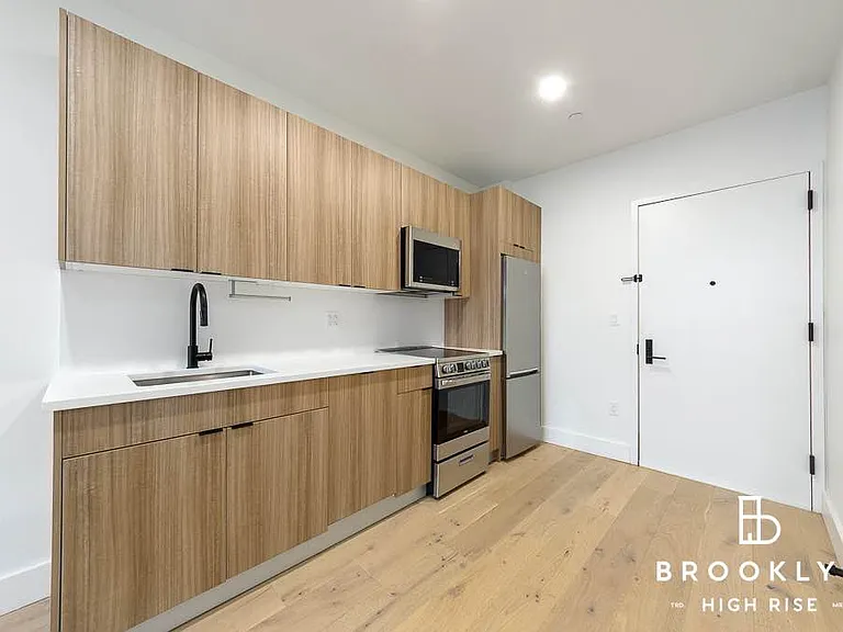 488 Marcus Garvey Blvd #1B — Photo 5