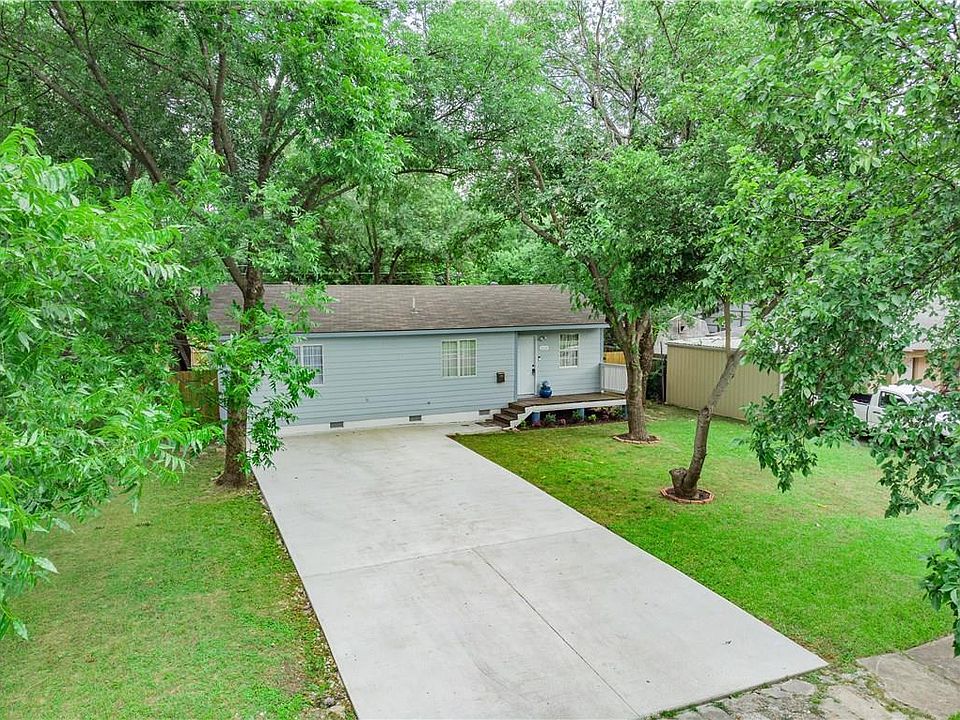 1st image of 11122 Desdemona Dr