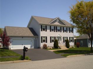 21 Paliotta Pkwy, Cranston, RI 02921