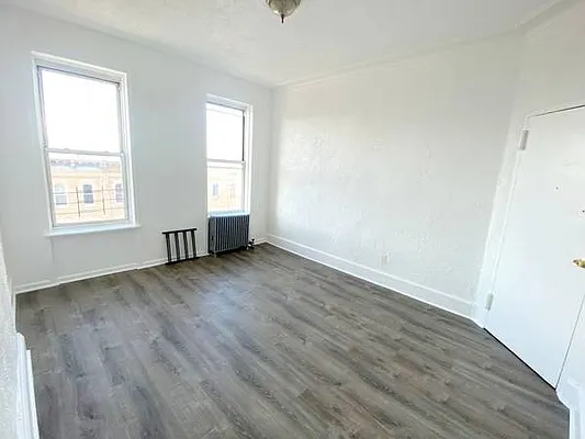 Rented by Brooklyn Property Group LLC | media 8