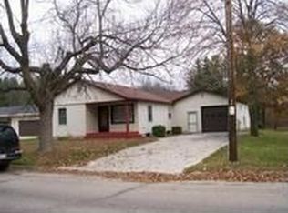 250 N Lake St, Peshtigo, WI 54157