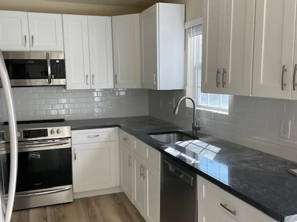 603 Manatawny St, Pottstown, PA 19464